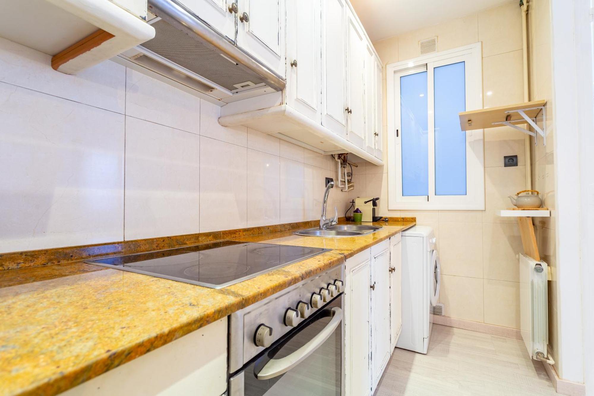 Cosy Apartment. 10Min Walk To The Beach & Train Таррагона Екстер'єр фото